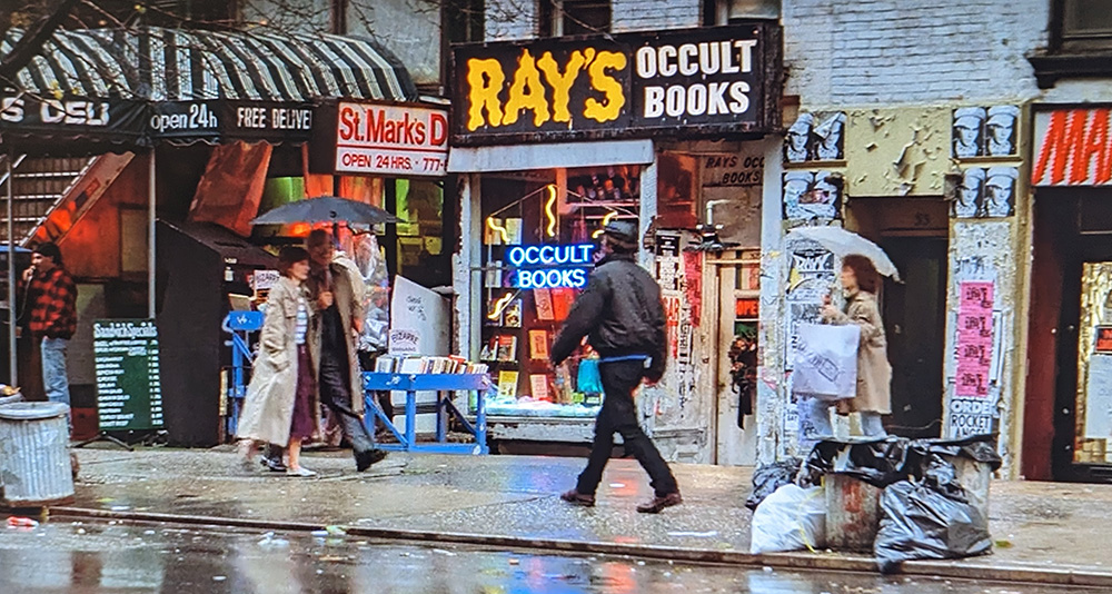 レイのオカルト書店